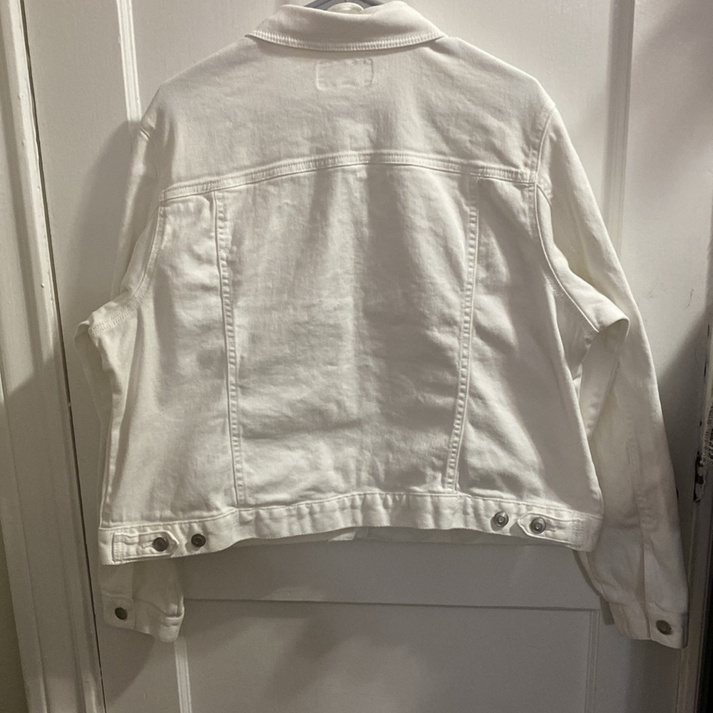 Women's White Denim Jacket - Picture 3 of 13